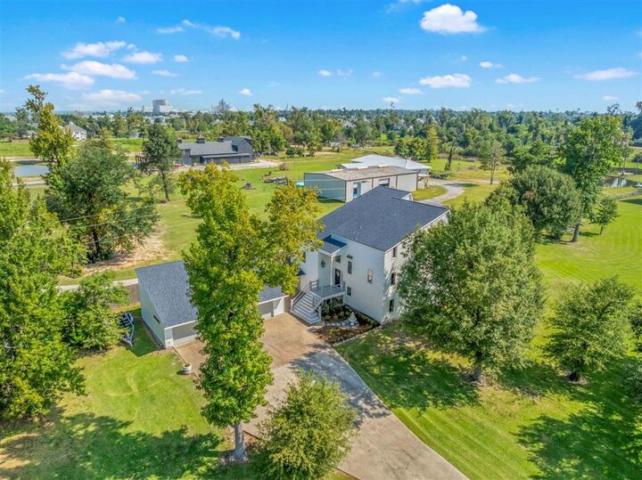 Property Photo: 3104 Greenleaf Lane LA 70605