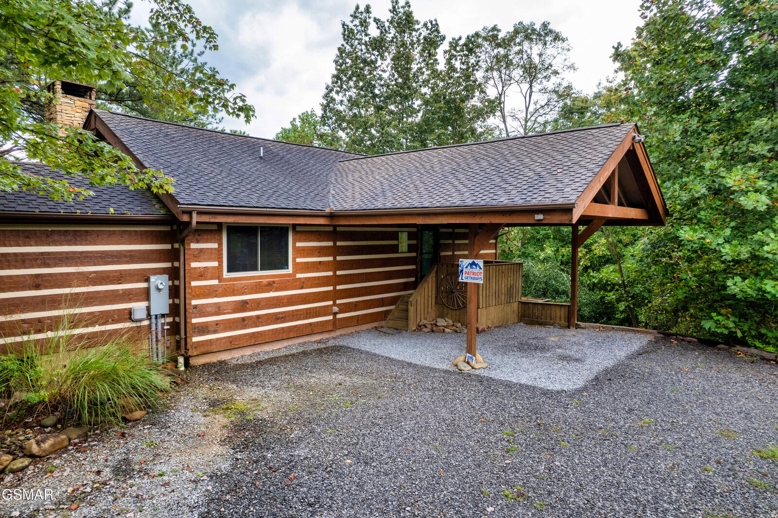 Property Photo: 317 Matterhorn Drive TN 37738