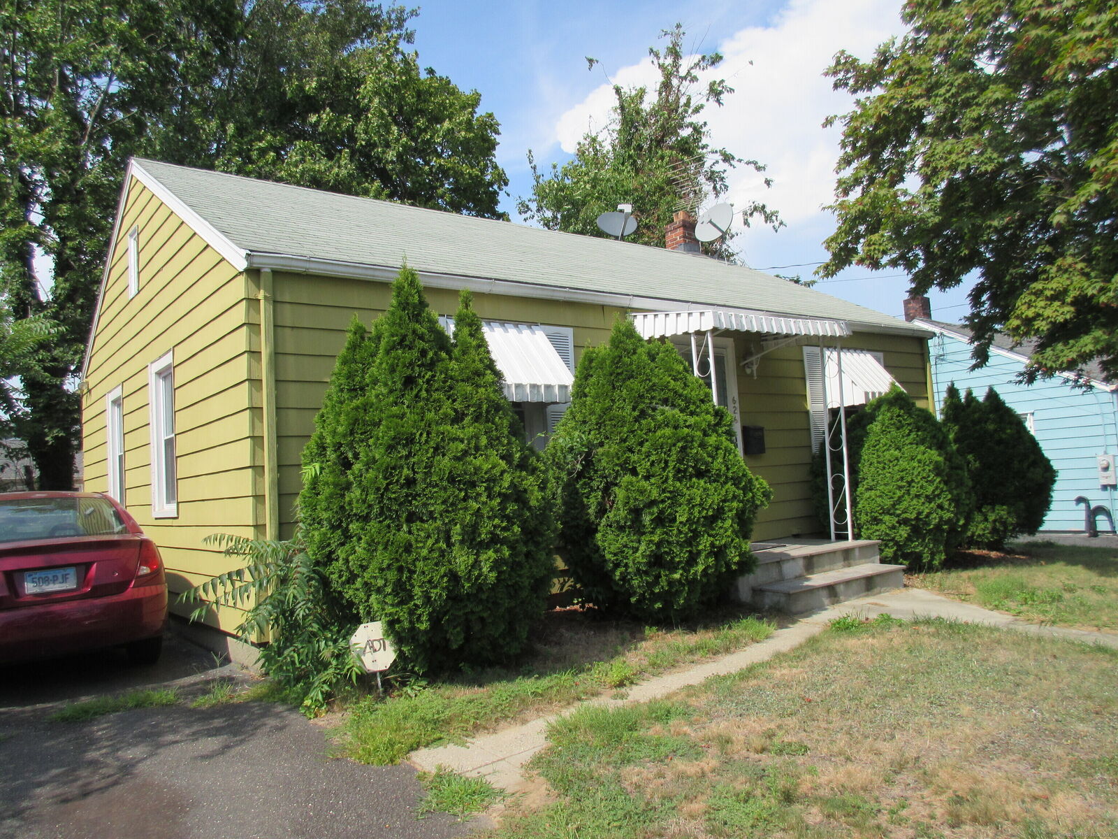 Property Photo:  626 Merritt Street  CT 06606 