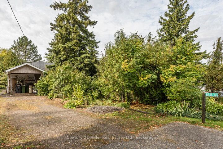 Property Photo: 15836 Airport Road ON L7C 1K7