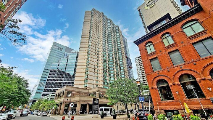 Property Photo:  38 Elm Street 1115  ON M5G 2K5 