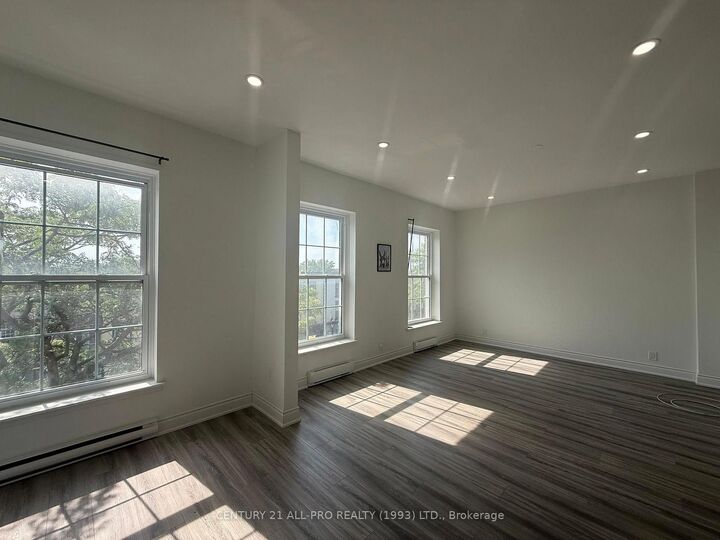 82 King Street W Unit 3  Cobourg ON K9A 2M3 photo
