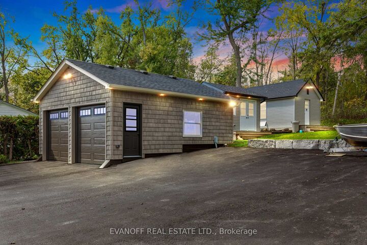 Property Photo:  20 Lakeview Park Road  ON K0M 1G0