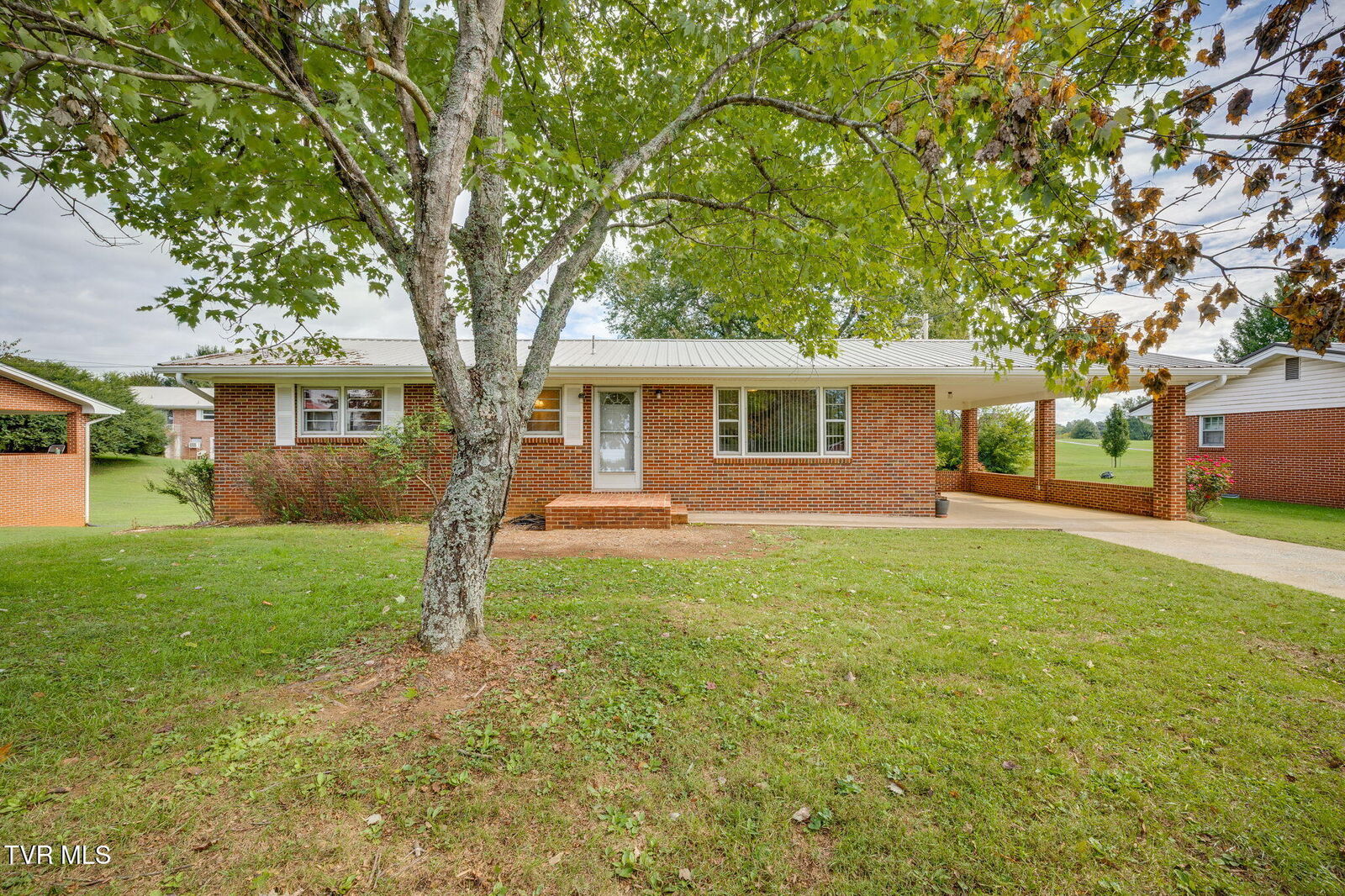Property Photo:  2035 Jones Bridge Road  TN 37743 