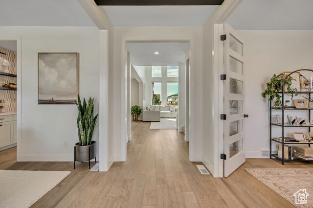 Property Photo:  472 E 2600 N  UT 84043 