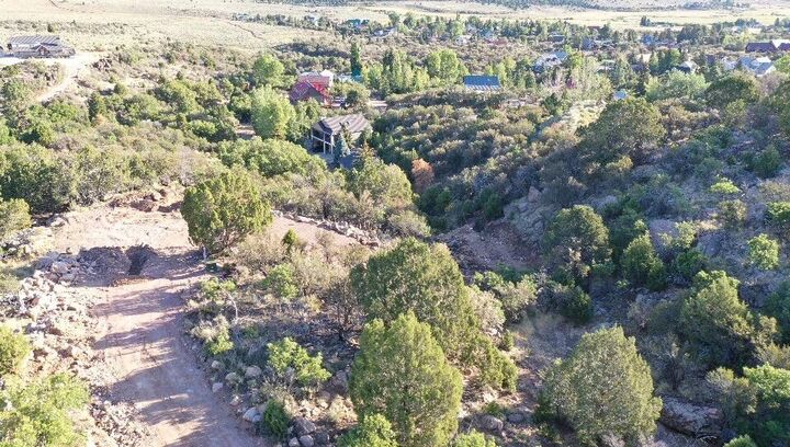 Property Photo:  515 S Oak Ridge Cir  UT 84781 