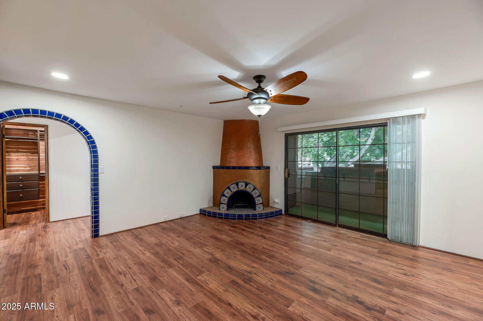 Property Photo:  7557 N Dreamy Draw Drive 224  AZ 85020 