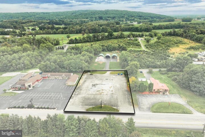 Property Photo:  6431 York Road  PA 17350 