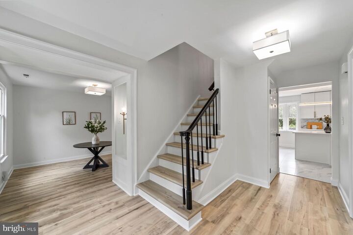 Property Photo: 8 Knox Court NJ 08648