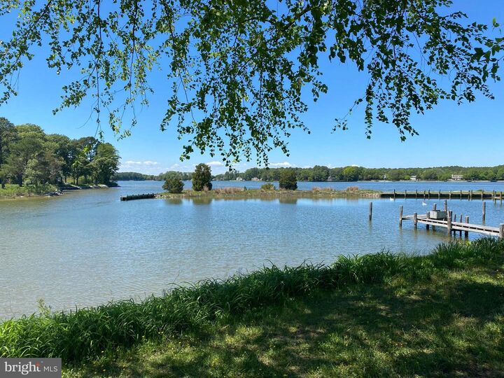 Property Photo:  6680 Peachblossom Point Road  MD 21601