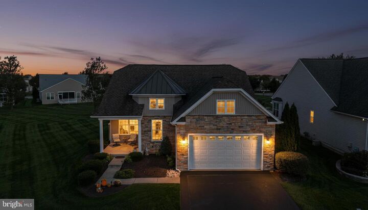 Property Photo: 402 Topiary Lane DE 19709