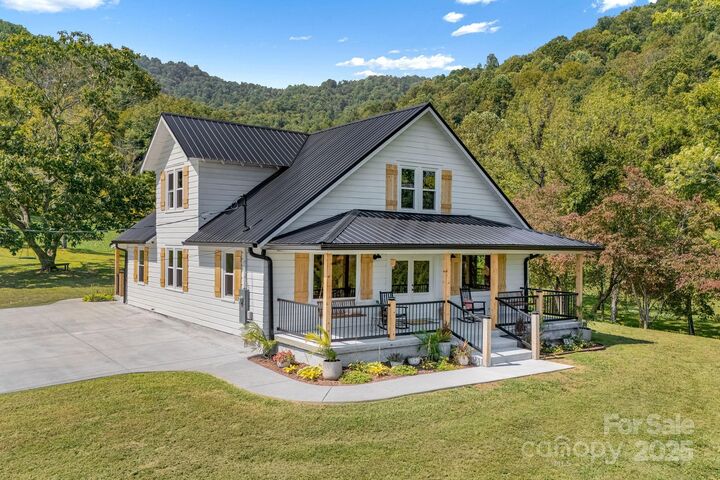 356 Joe Payne Road  Marshall NC 28753 photo