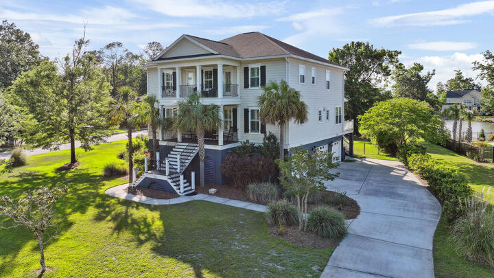 Property Photo: 3011 River Vista Way SC 29466