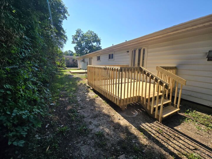 Property Photo: 4260 Delridge Drive OH 45205