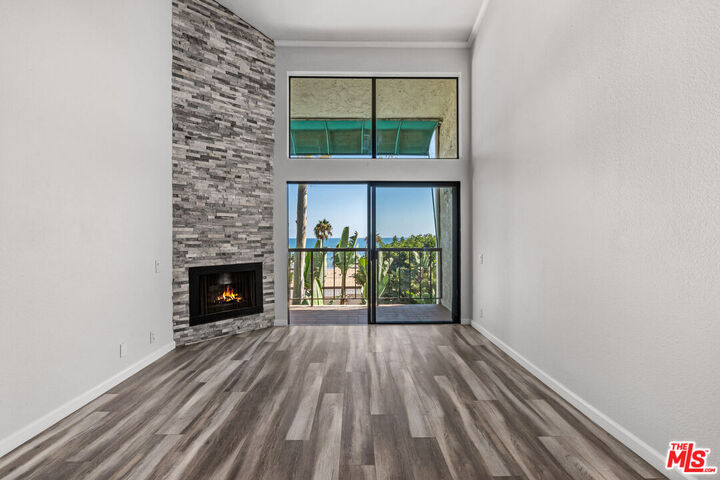 Property Photo:  26664 Seagull Way  CA 90265 
