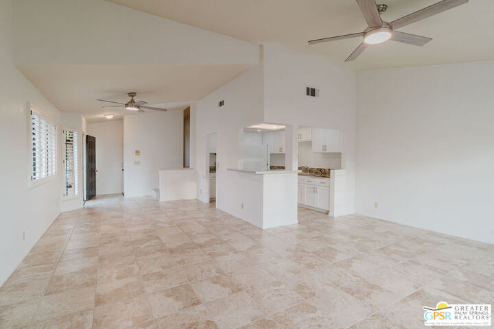 Property Photo:  46400 Ryway Pl  CA 92260 