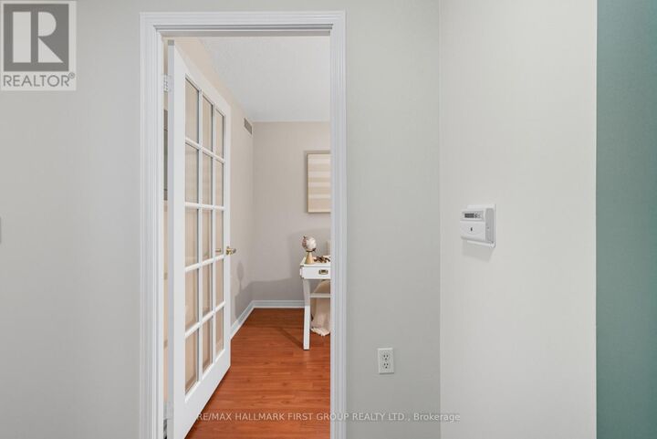 Photo de la propriété: 28 Olive Avenue 612 ON M2N 7E6