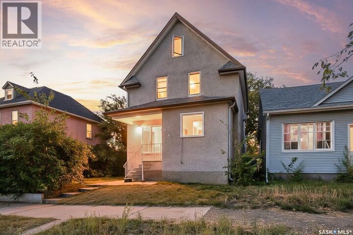 Photo de la propriété: 1132 2nd Avenue NE SK S6H 1C6