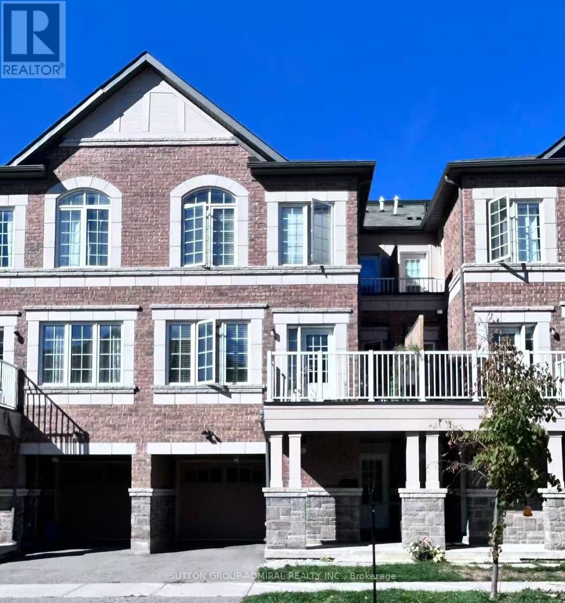 Property Photo:  14 McGrath Avenue  ON L4S 0K5