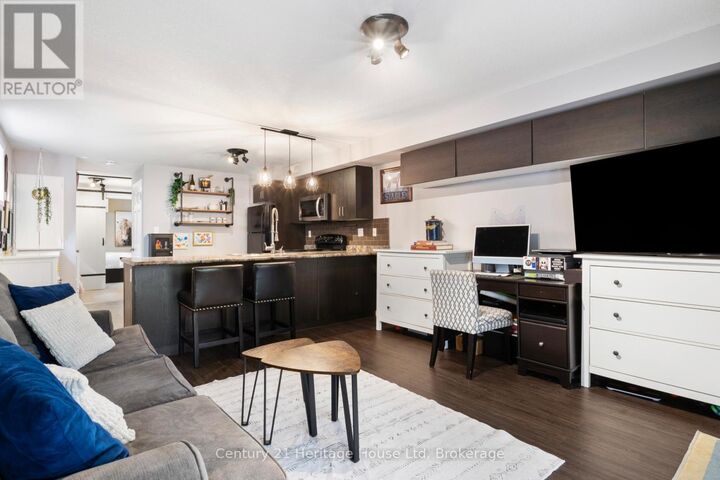 Property Photo:  35 Mountford Drive 56  ON N1E 0G6 