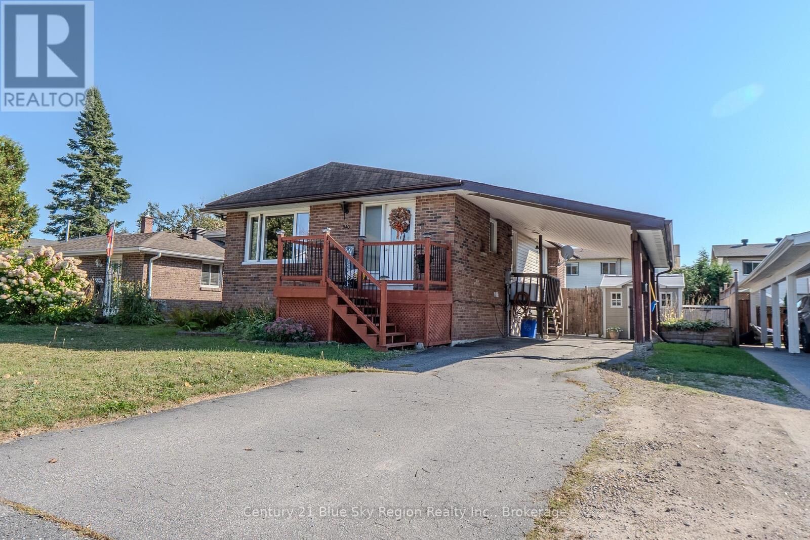Property Photo: 340 Cartier Street ON P1B 8N5
