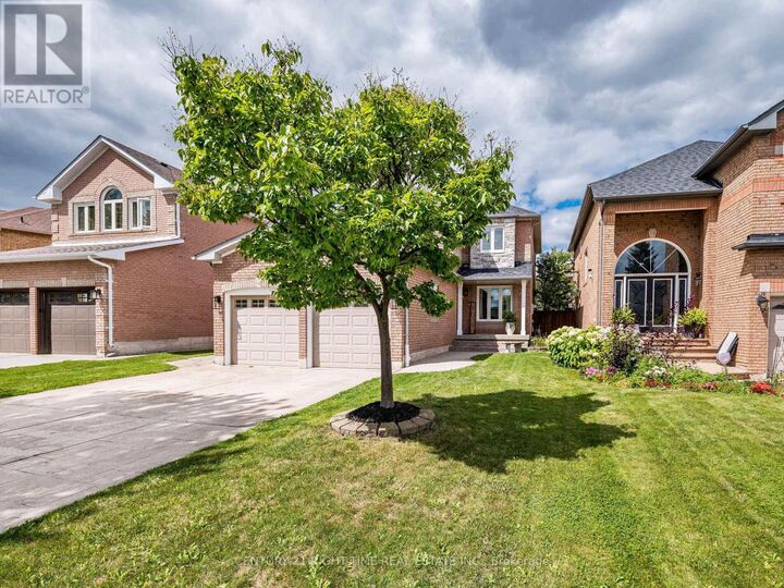 Property Photo: 6745 Dillingwood Drive ON L5N 7A2