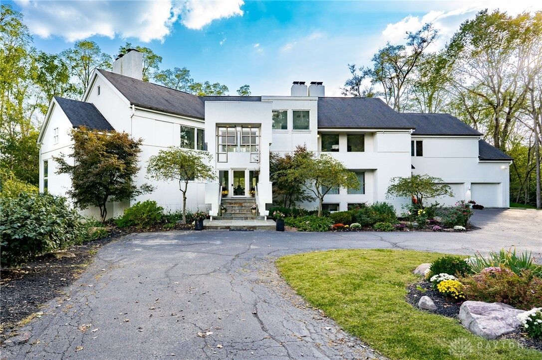 Property Photo:  7077 Meeker Commons Lane  OH 45414 