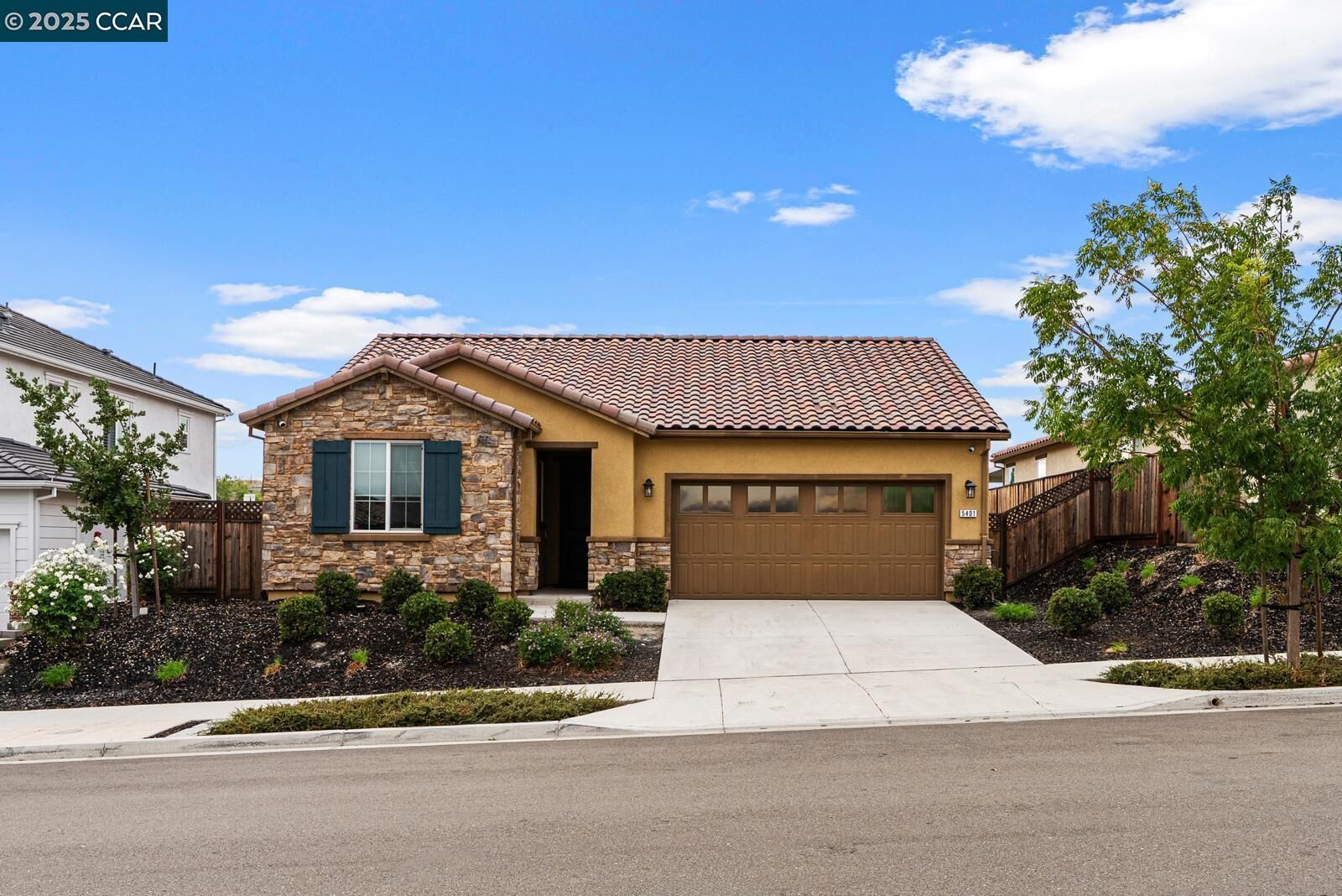 Property Photo:  5401 Mountain Ridge Way  CA 94531 