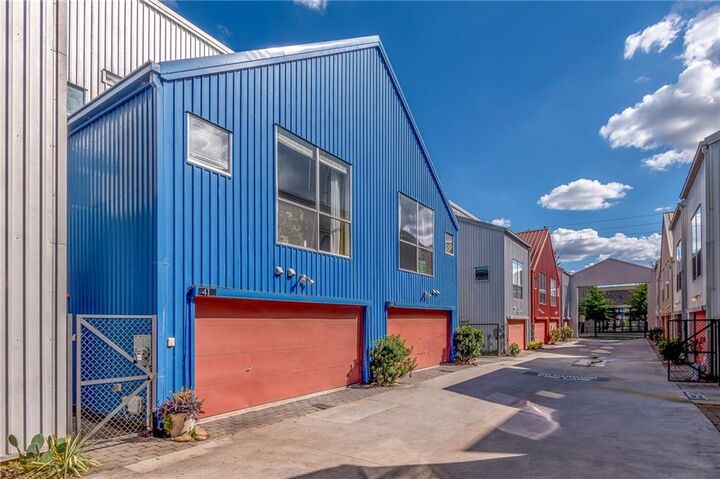 Property Photo:  920 Memorial Drive SE 41  GA 30316 