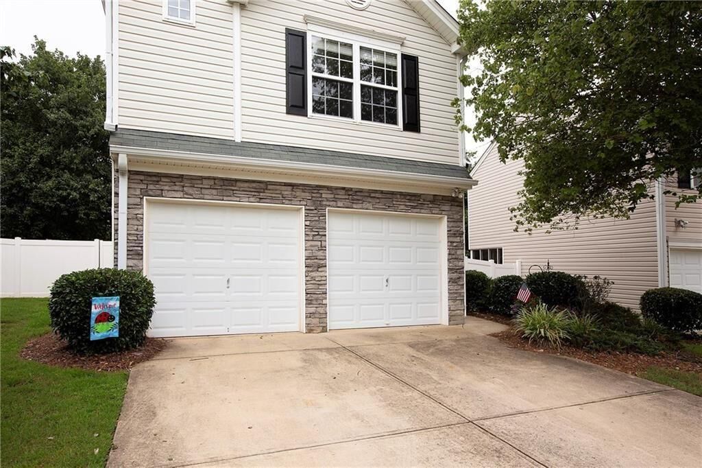 Property Photo: 312 Pieris Drive GA 30114