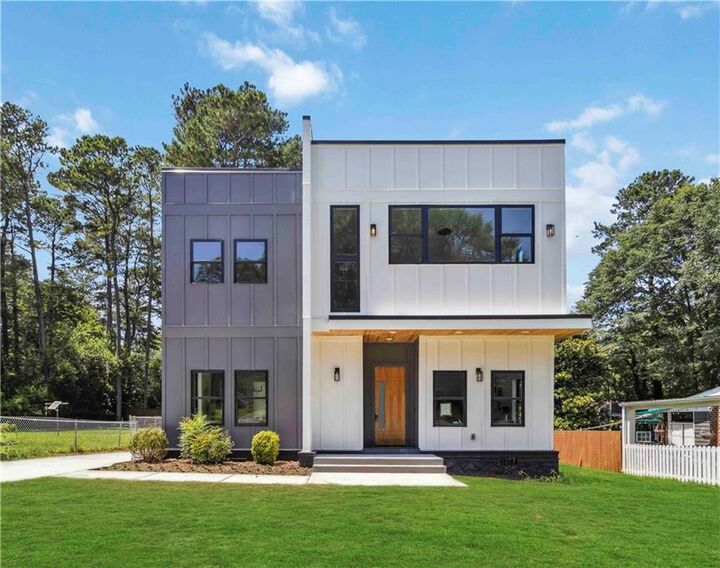 1554 Columbia Circle  Decatur GA 30032 photo