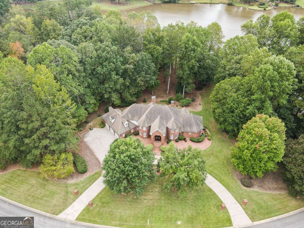 Property Photo:  120 Island Cove Drive  GA 30263 
