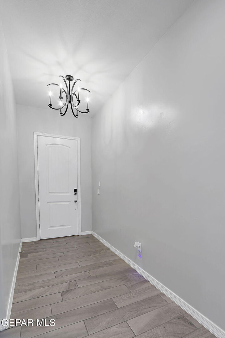 Property Photo:  13761 Villa Vista Avenue  TX 79928 