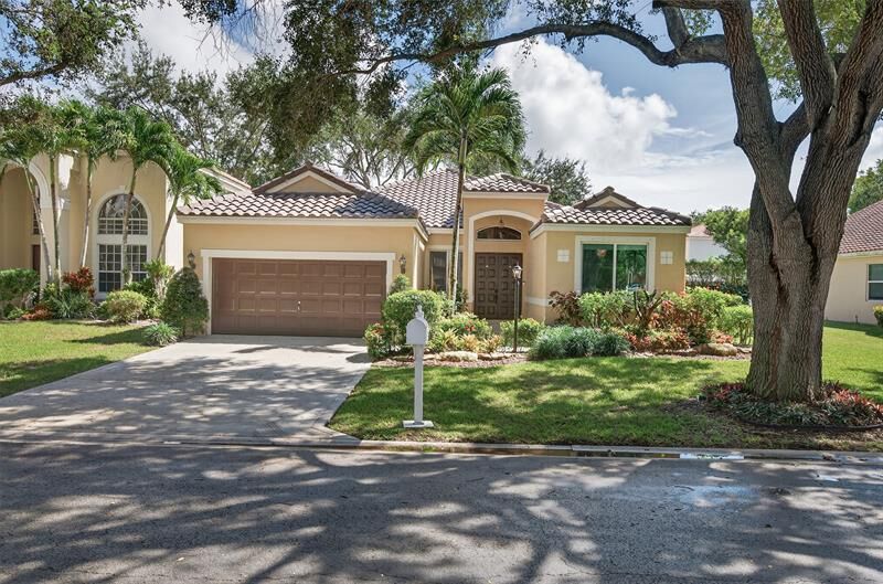 Property Photo:  7862 NW 62nd Way  FL 33067 