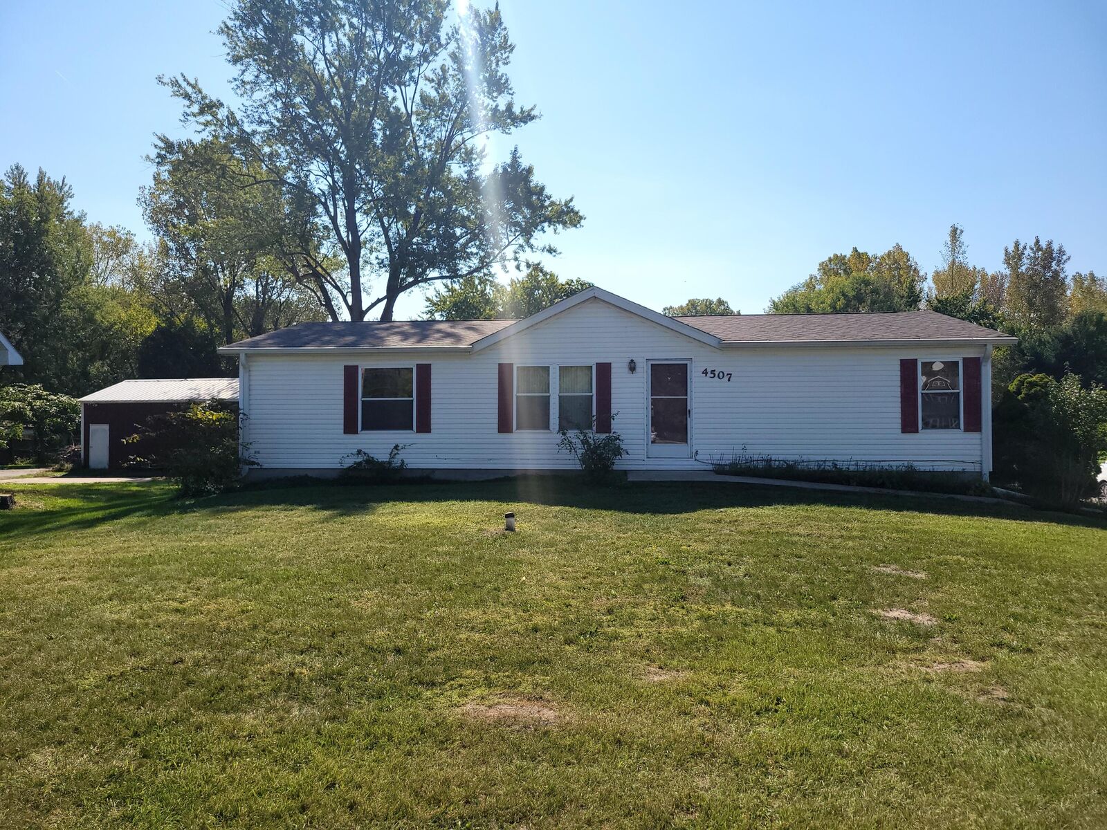 Property Photo: 4507 W 45th Avenue IN 46408