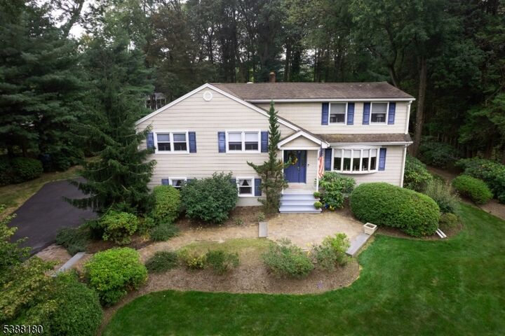 Property Photo:  240 Cottage Rd  NJ 07481 