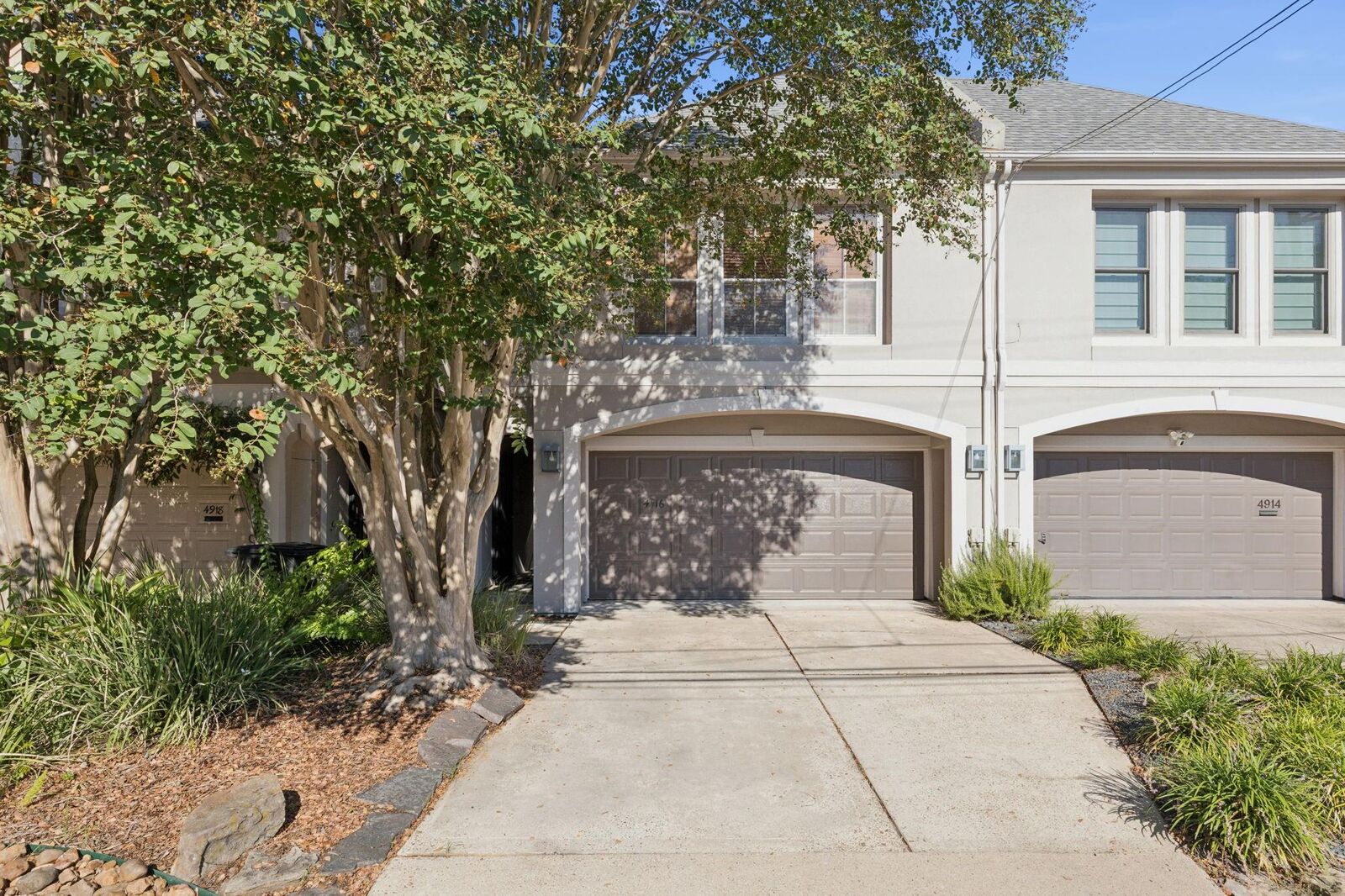 Property Photo: 4916 Travis Street TX 77002