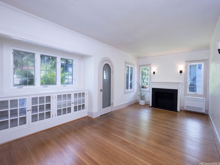 Property Photo:  2508 Olopua Street  HI 96822 