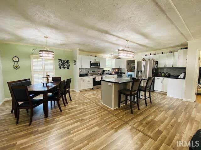 Property Photo:  389 S State Road 61  IN 47598 