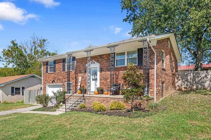 Property Photo:  501 Ashley Drive  KY 40330