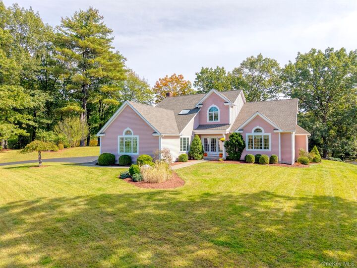 25 Alison Court  Kingston NY 12401 photo