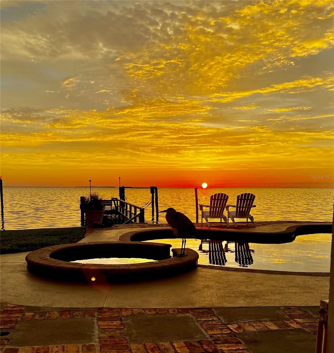 Property Photo: 615 N Mayo Street FL 34681