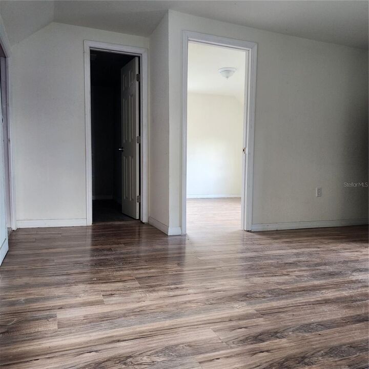 Property Photo:  1414 Minnesota Avenue B  FL 34769 