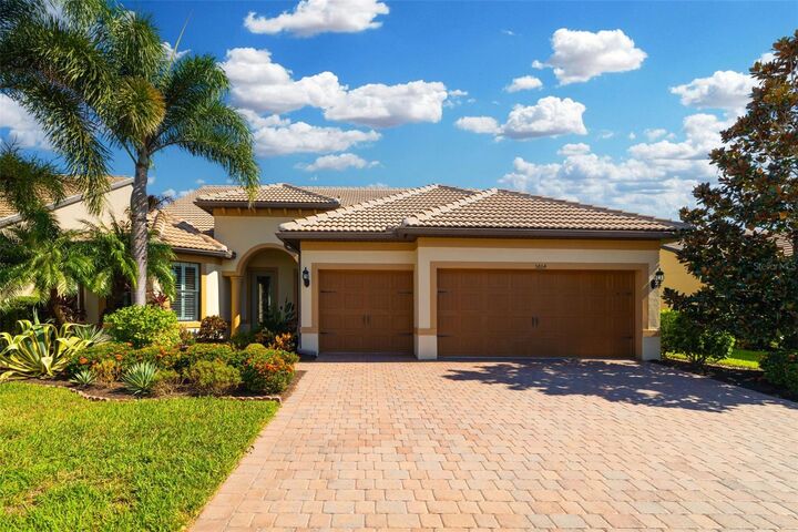 5864 Snowy Egret Drive  Sarasota FL 34238 photo