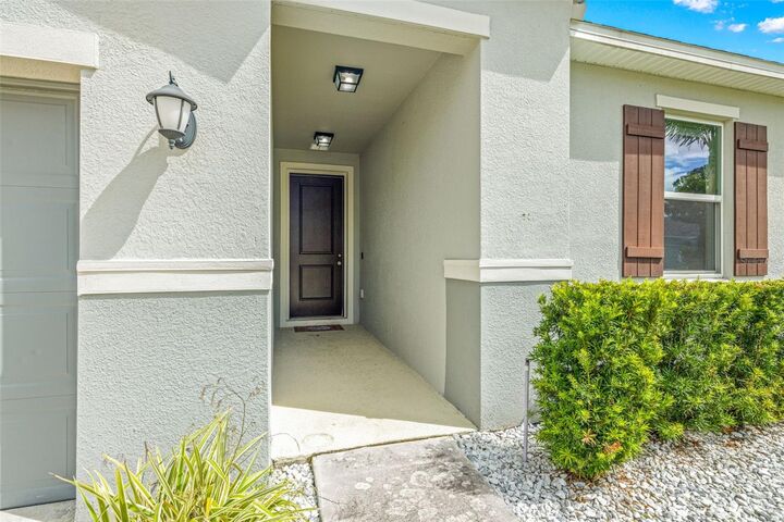 Property Photo:  7516 Ibis Drive  FL 33810 