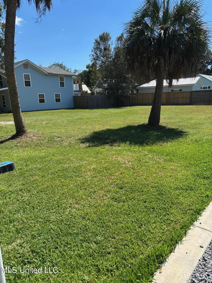Property Photo: 00 State Street MS 39520