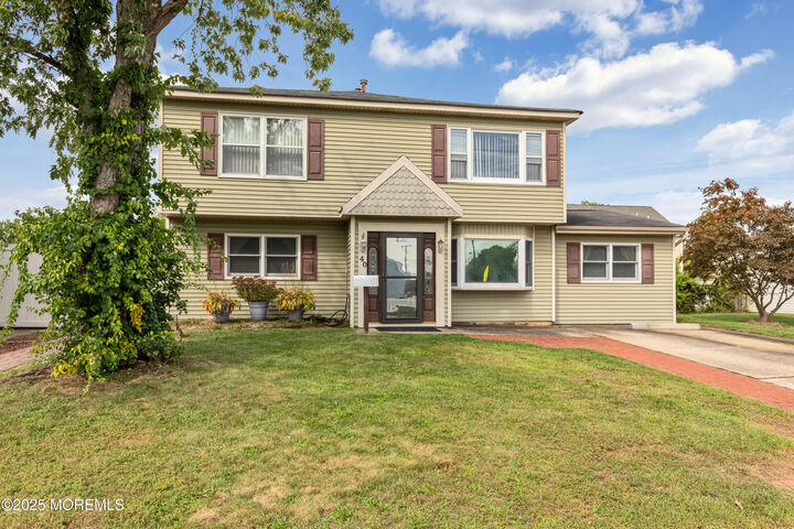 40 Lynn Boulevard  Hazlet NJ 07730 photo