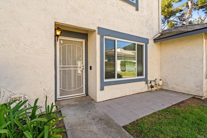 Property Photo: 3414 Los Mochis Way CA 92056