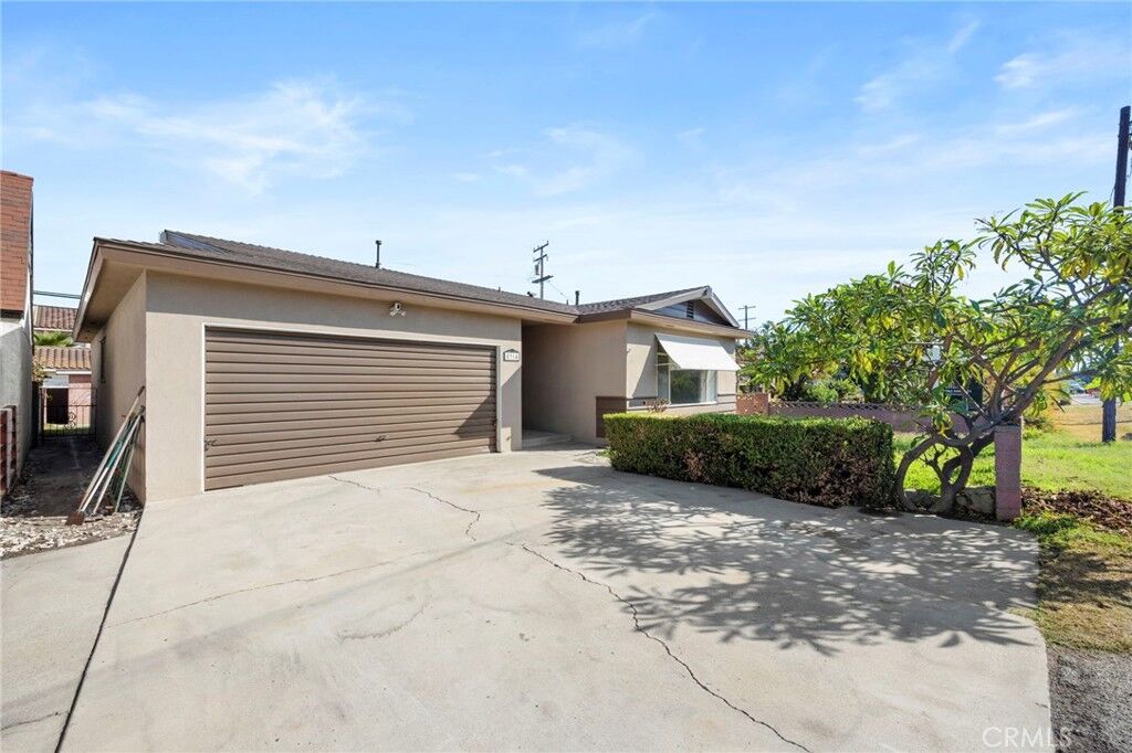 Property Photo:  8314 Manzanar  CA 90660 