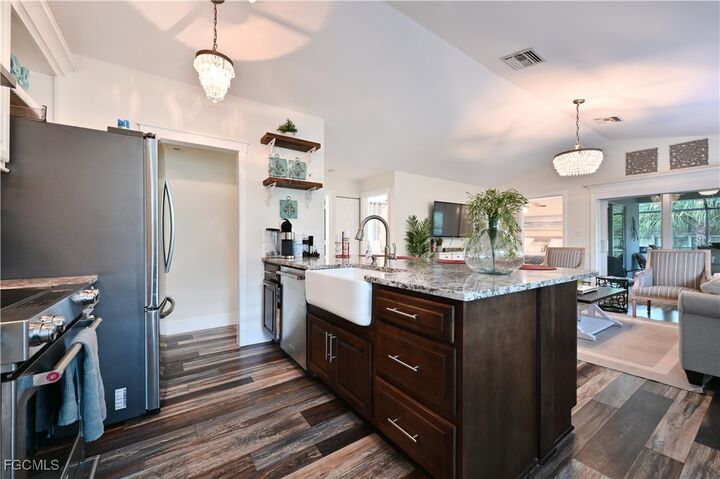 Property Photo: 793 95th Avenue N FL 34108